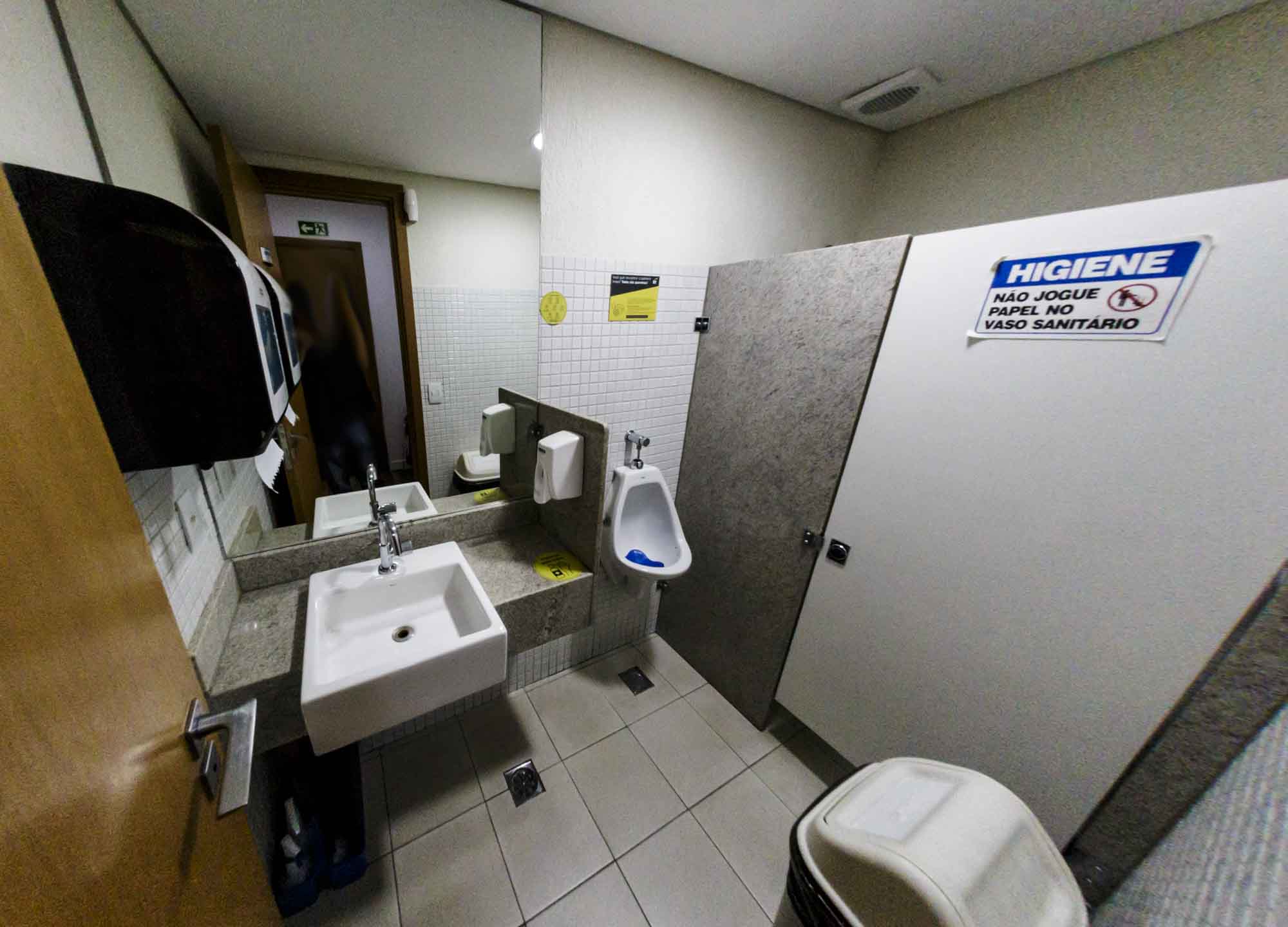 Banheiro masculino - sala comercial Brasil 21 Brasília