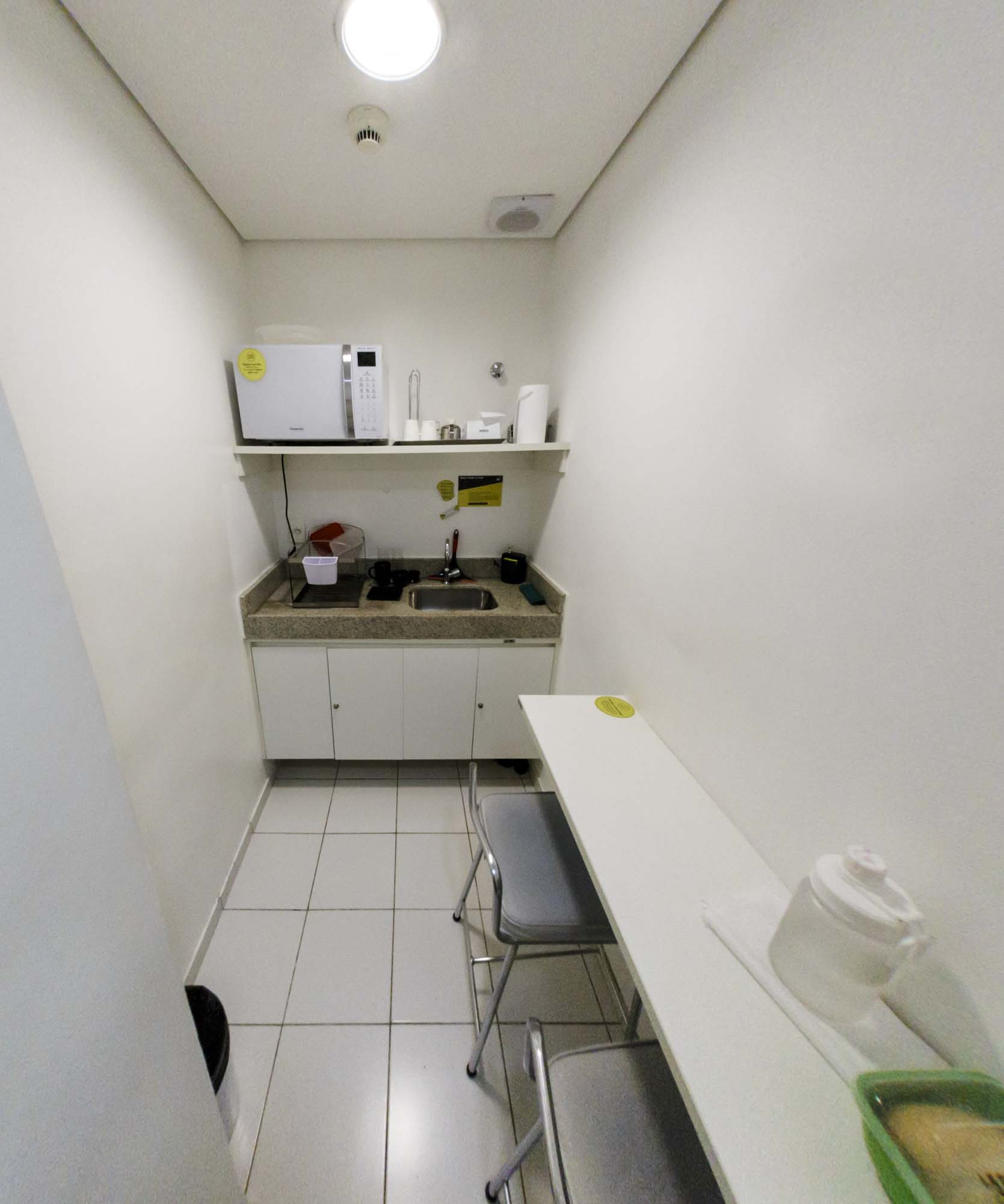 Copa equipada - sala comercial 110m² Brasil 21